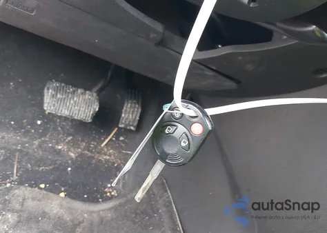 2016 Ford Focus S из США, поврежденный, VIN 1FADP3E20GL233089